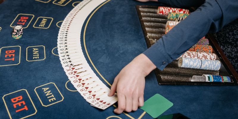 Cách chơi poker online hiệu quả